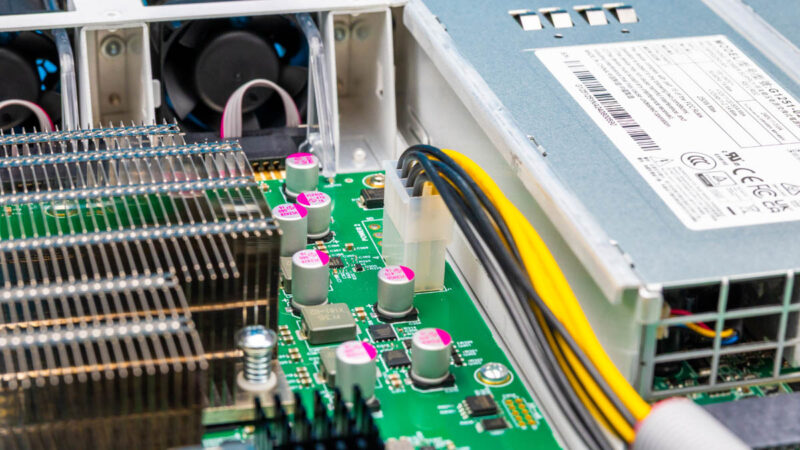 MikroTik CRS812 8DS 2DQ 2DDQ Inside 2