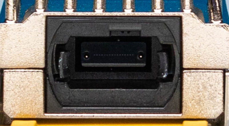 NVIDIA MMA4U00 WS F OSFP 400GbE 400G SR8 MPO 16 Fiber APC 1