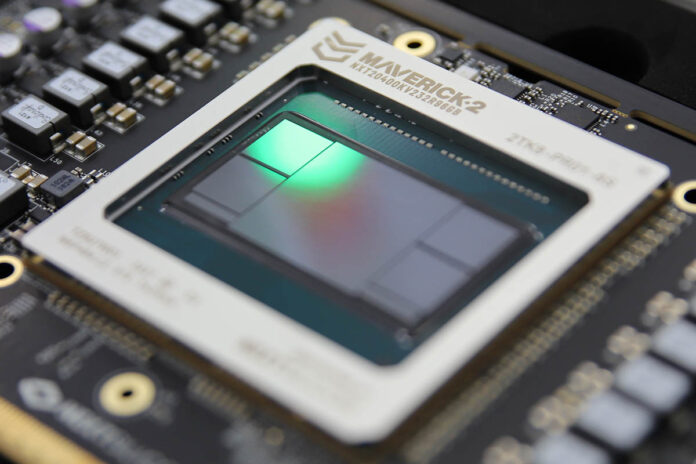 NextSilicon Maverick 2 Chip Close