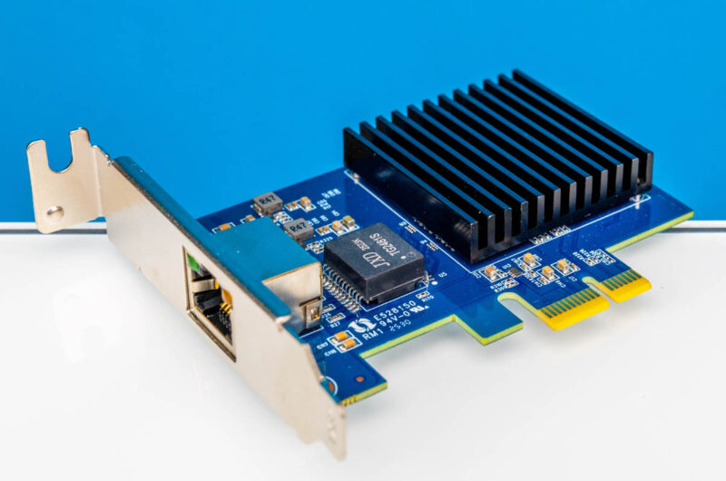 Realtek RTL8127 10Gbase T PCIe Gen4 X1 NIC Angle