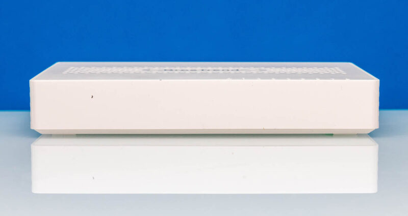 BrosTrend S3 8 Port 2.5GbE Switch Rear