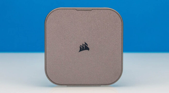 Corsair EX400U 4TB USB4 Portable SSD Review Corsair EX400U 4TB Top 1
