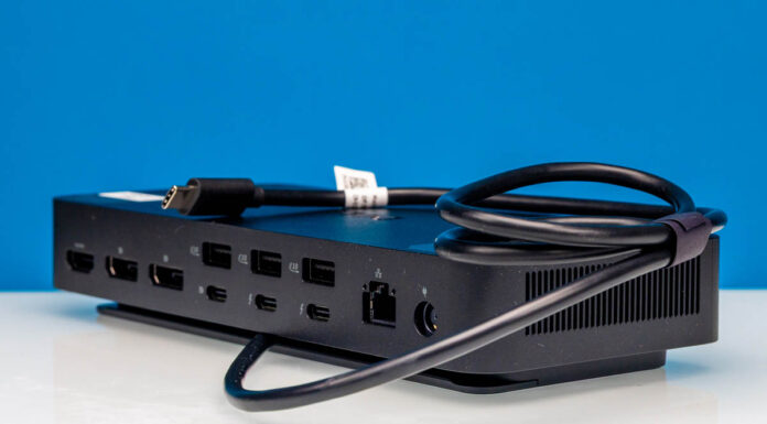 Dell Pro Thunderbolt 5 Smart Dock Mini-Review Dell Pro Thunderbolt 5 Smart Dock Rear Angled 2