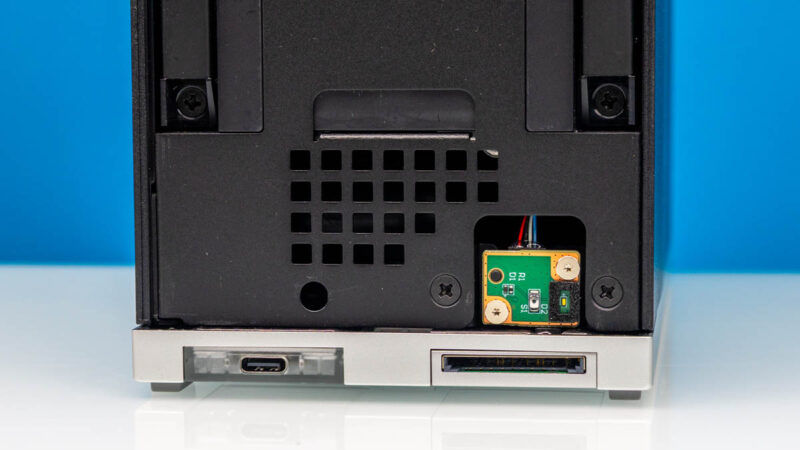 Framework Desktop AMD Ryzen AI Max + 395 128GB Expansion Card Slot 9