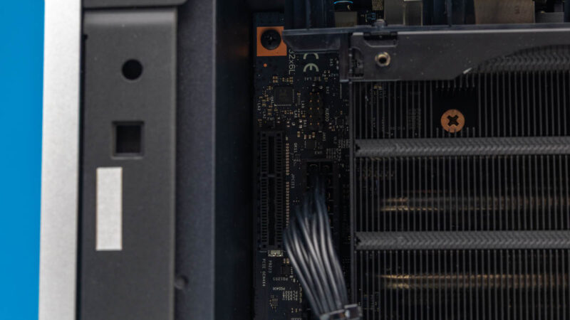 Framework Desktop AMD Ryzen AI Max + 395 128GB Inside 2