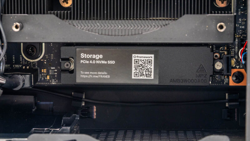 Framework Desktop AMD Ryzen AI Max + 395 128GB PCIe NVMe SSD 2