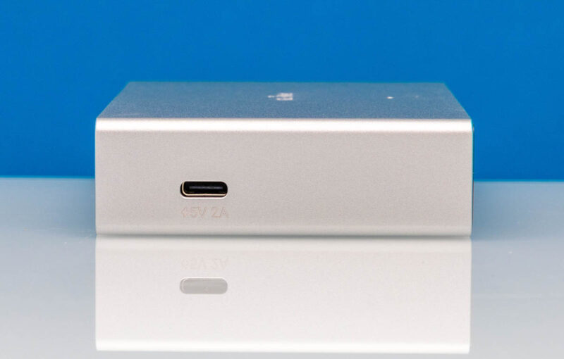 GL.iNet Comet PoE GL RM1PE Side 2 5V 2A Power