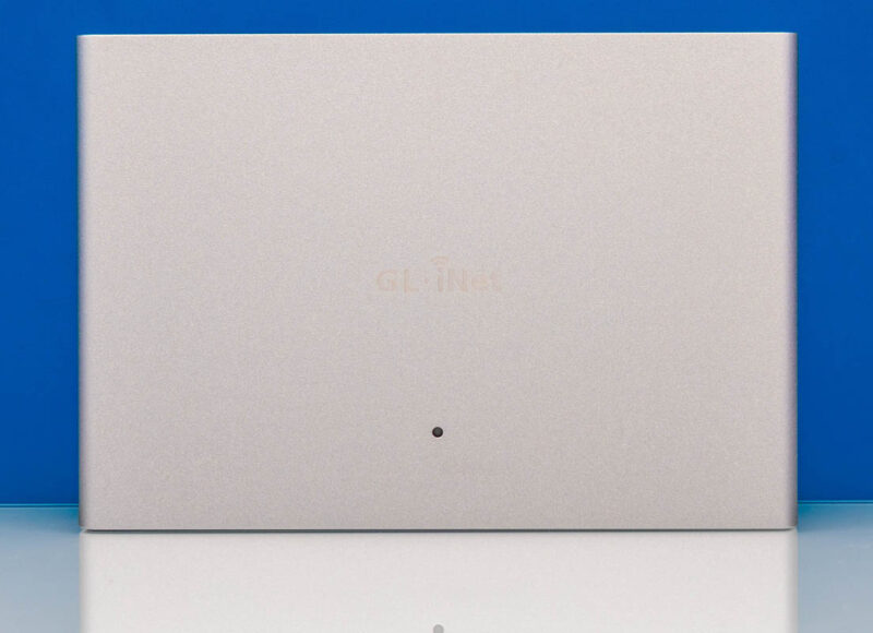 GL.iNet Comet PoE GL RM1PE Top
