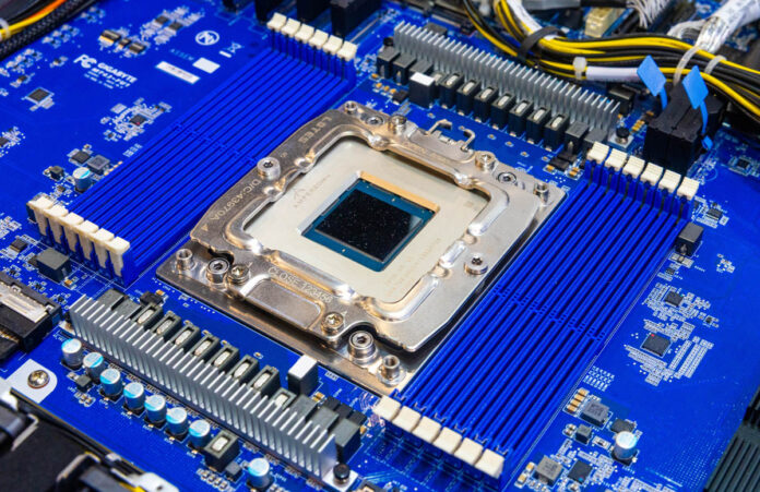 Gigabyte R1A3 T40 AAV1 AmpereOne M At SC25 5 Gigabyte R1A3 T40 AAV1 AmpereOne M At SC25 5