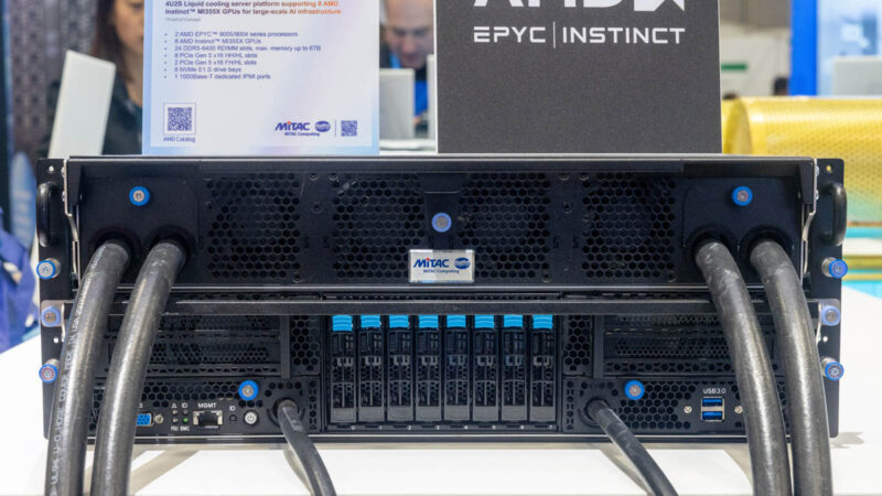 MiTAC G4826Z5 At SC25 Front