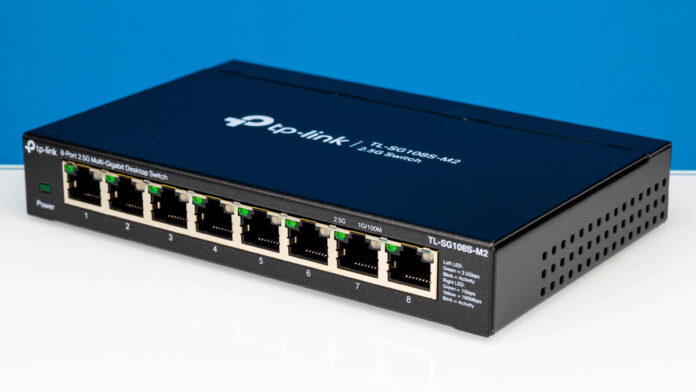 TP Link TL SG108S M2 Angle