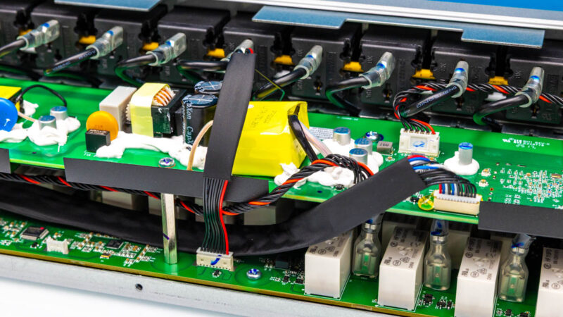 Ubiquiti Networks USP PDU PRO Inside 4