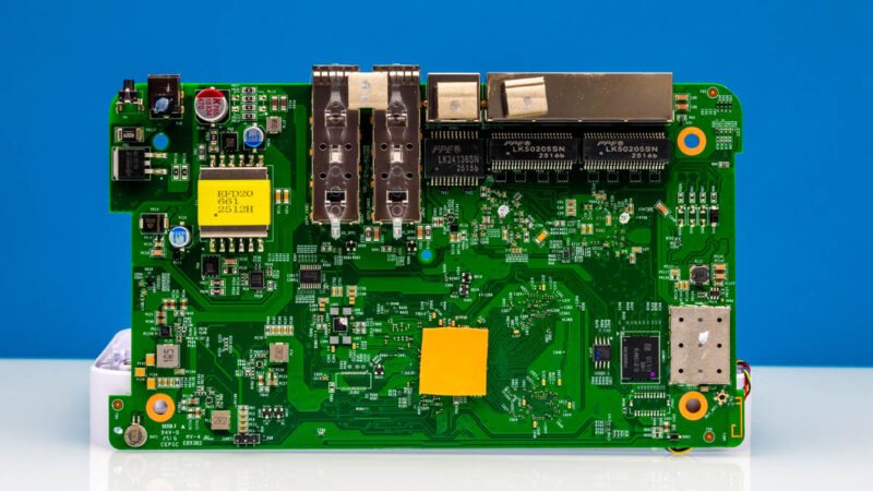 UniFi Cloud Gateway Fiber Inside 10