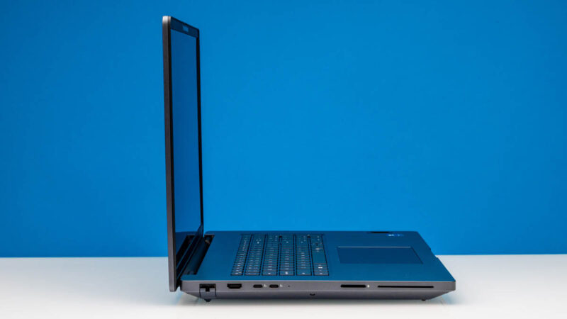 Dell Pro Max 18 Plus Side Open 1