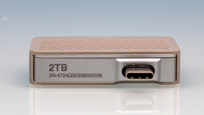 Lexar Professional Go Portable SSD With Hub Portable SSD Front 1