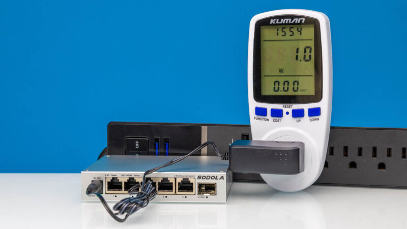 Sodola SL902 SWTG015AS Idle Power Consumption 1
