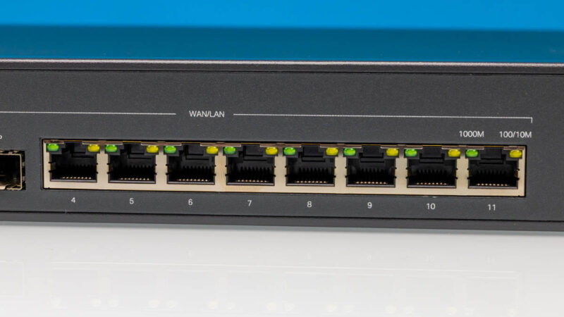 TP Link Omada VPN Gateway ER8411 GbE RJ45 WAN_LAN Ports 1