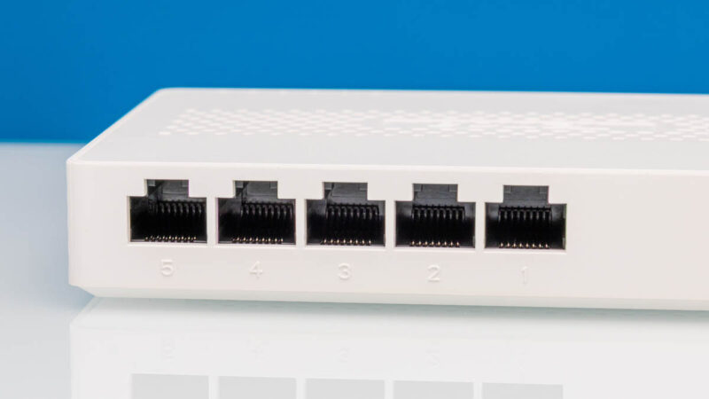 Tenda SE105 2.5GbE Ports 1