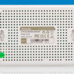 Tenda SE105 Bottom 1