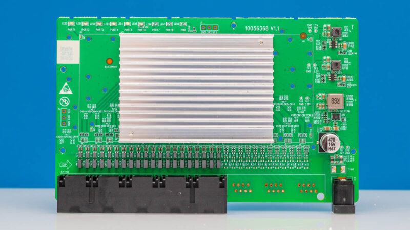 Tenda SE105 Inside 6