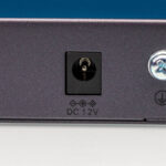 UGREEN CM753 DC Power Input 1