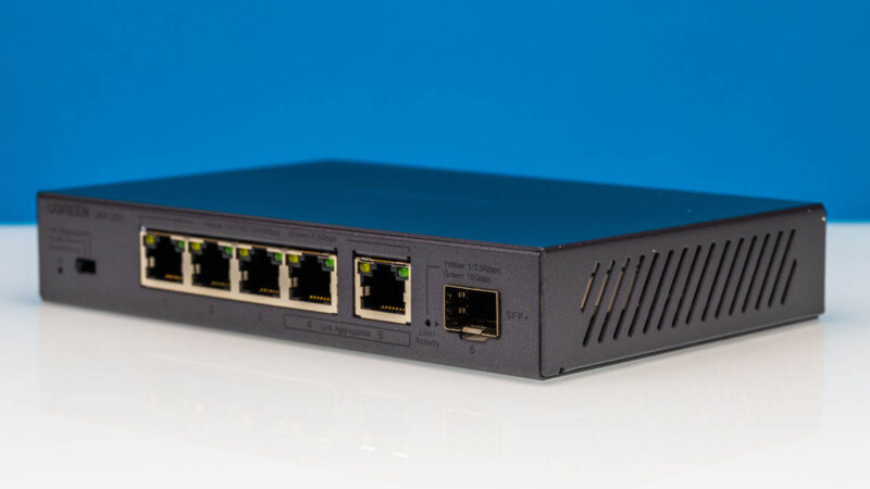 UGREEN CM753 Front Angled 1