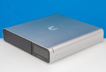 Ubiquiti CloudKey Gen2 Plus UCK-G2-SSD Quick Look Ubiquiti Cloud Key Gen2 Plus UCK G2 SSD Angle 1