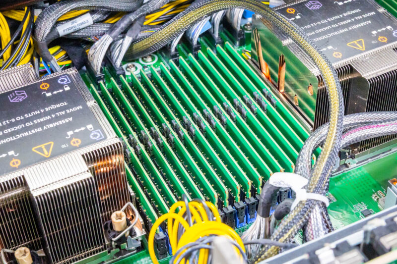 ASRock Rack 4UXGM GNR2 CX8 DIMM Slots 2