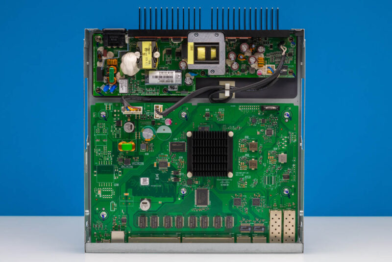 Cisco Catalyst 1300 8FP 2G Inside 1