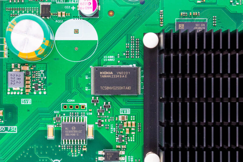 Cisco Catalyst 1300 8FP 2G Kioxia Chip 1