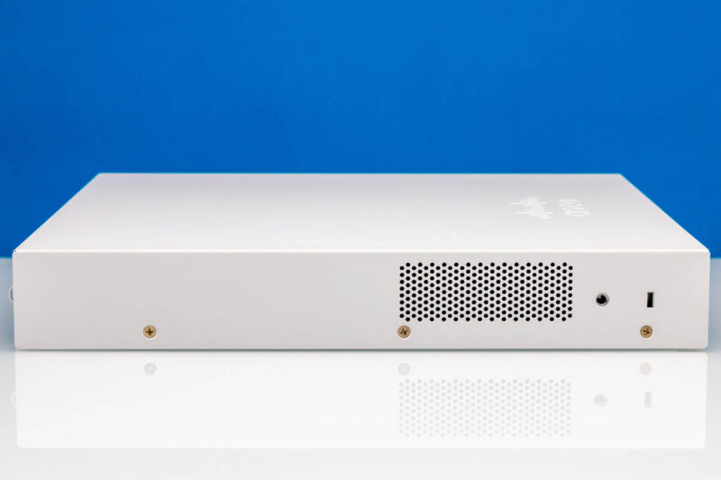 Cisco Catalyst C1300 12XS Side 2