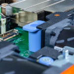 Dell PowerEdge R670 Inside 8