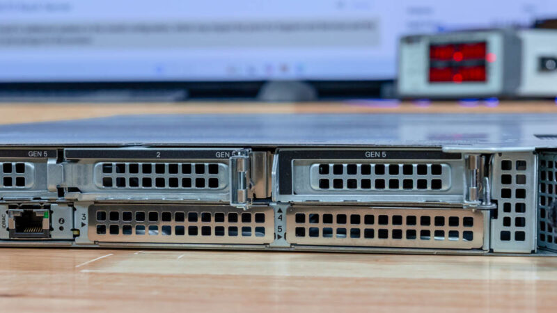 Dell PowerEdge R670 PCIe Drive Bay 2