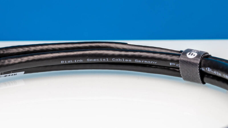 FS 400G QSFP112 DAC 1.5M QSFP 400G PC015 BizLink Cable Markings