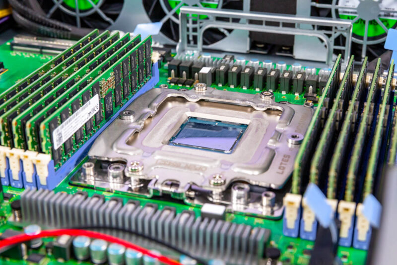 GIGABYTE R2A3 T40 AAV1 AmpereOne M Processor 2