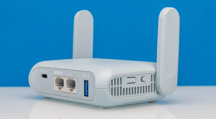 GL.iNet Beryl AX GL-MT3000 Travel Router Review GL.iNet Beryl AX GL MT3000 Rear Angled 2