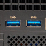 Minisforum MS S1 Max USB 3.2 Gen2 Ports 1