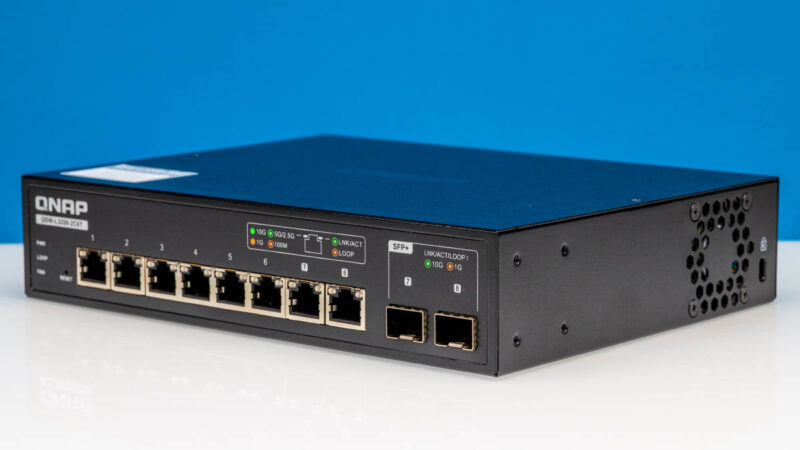 QNAP QSW L3208 2C6T Front Angled 1