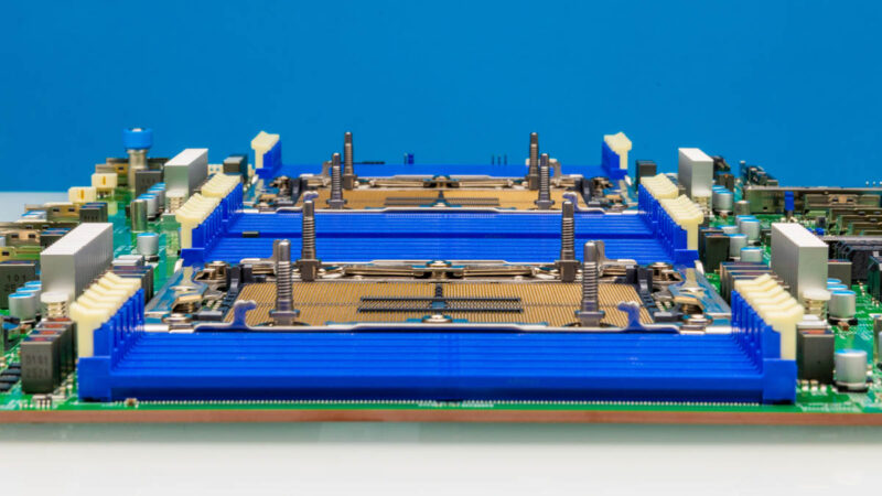 Supermicro X14DBM AP CPU Socket 10