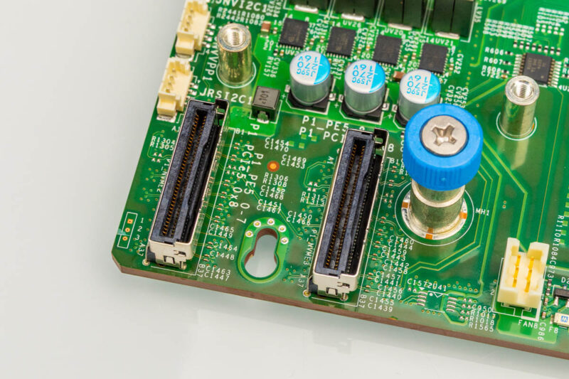 Supermicro X14DBM AP MCIO Connectors 1