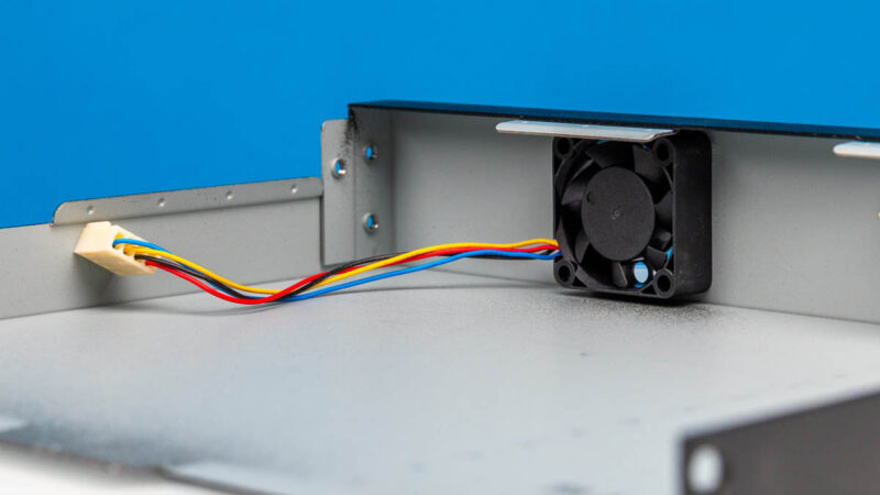TRENDnet TL2 F7080 Fan 1