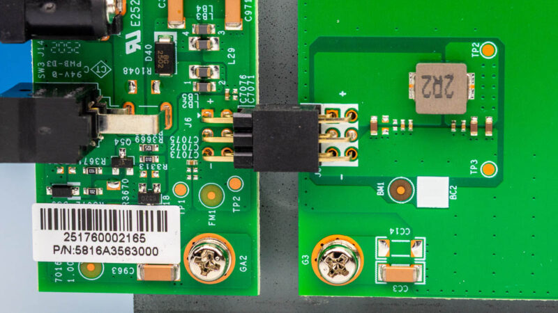 TRENDnet TL2 F7080 Inside 7