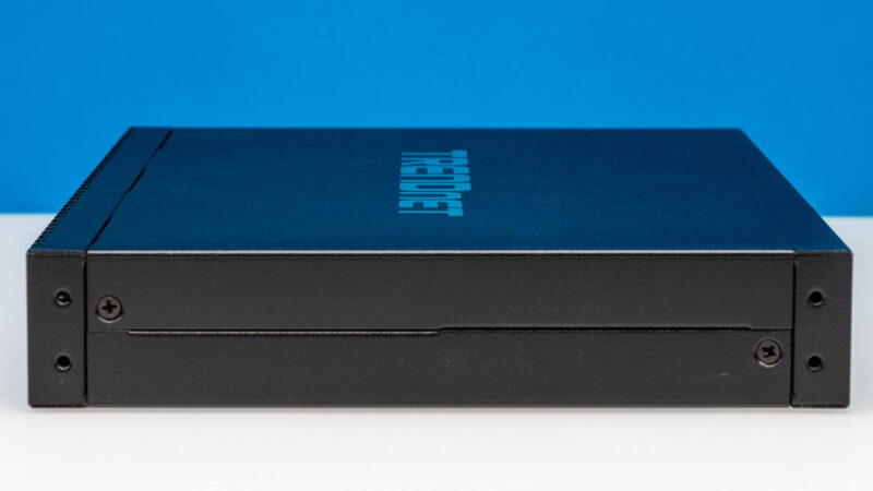 TRENDnet TL2 F7080 Side 1