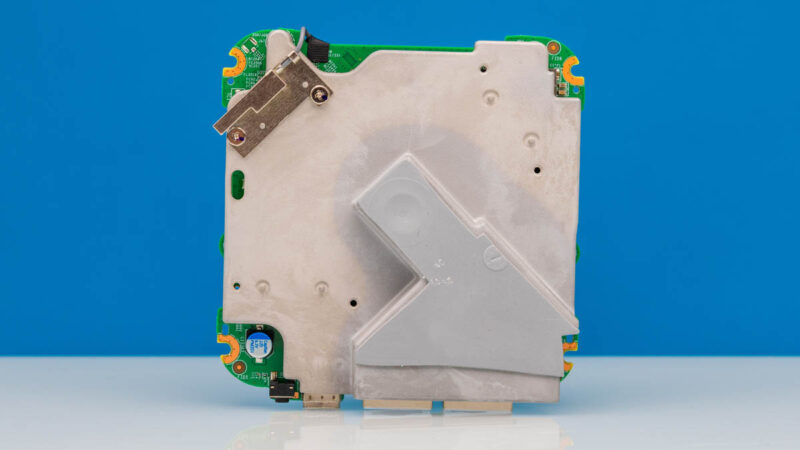 Ubiquiti UniFi Next Gen Gateway Lite Inside 7