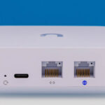 Ubiquiti UniFi Next Gen Gateway Lite Rear 1