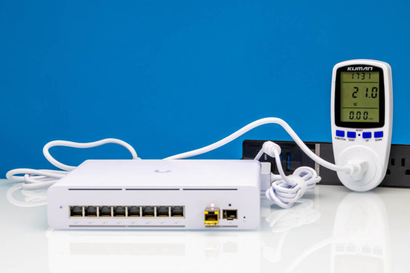 Ubiquiti UniFi USW Pro XG 8 PoE 10G SFP+ Ports Power Consumption 1