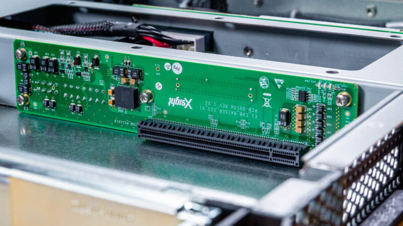 Xsight Labs E1 PCIe Slot 7