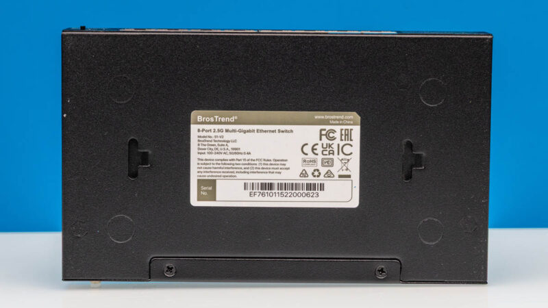 BrosTrend 8 Port 2.5G Ethernet Switch Bottom 1