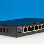 BrosTrend 8 Port 2.5G Ethernet Switch Front Angled 2