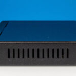 BrosTrend 8 Port 2.5G Ethernet Switch Side 1